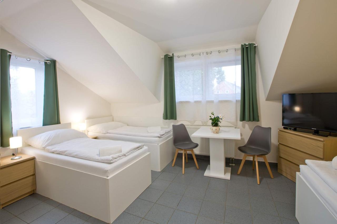 Hotel Šindlovská krčma Ceske Budejovice Exterior foto