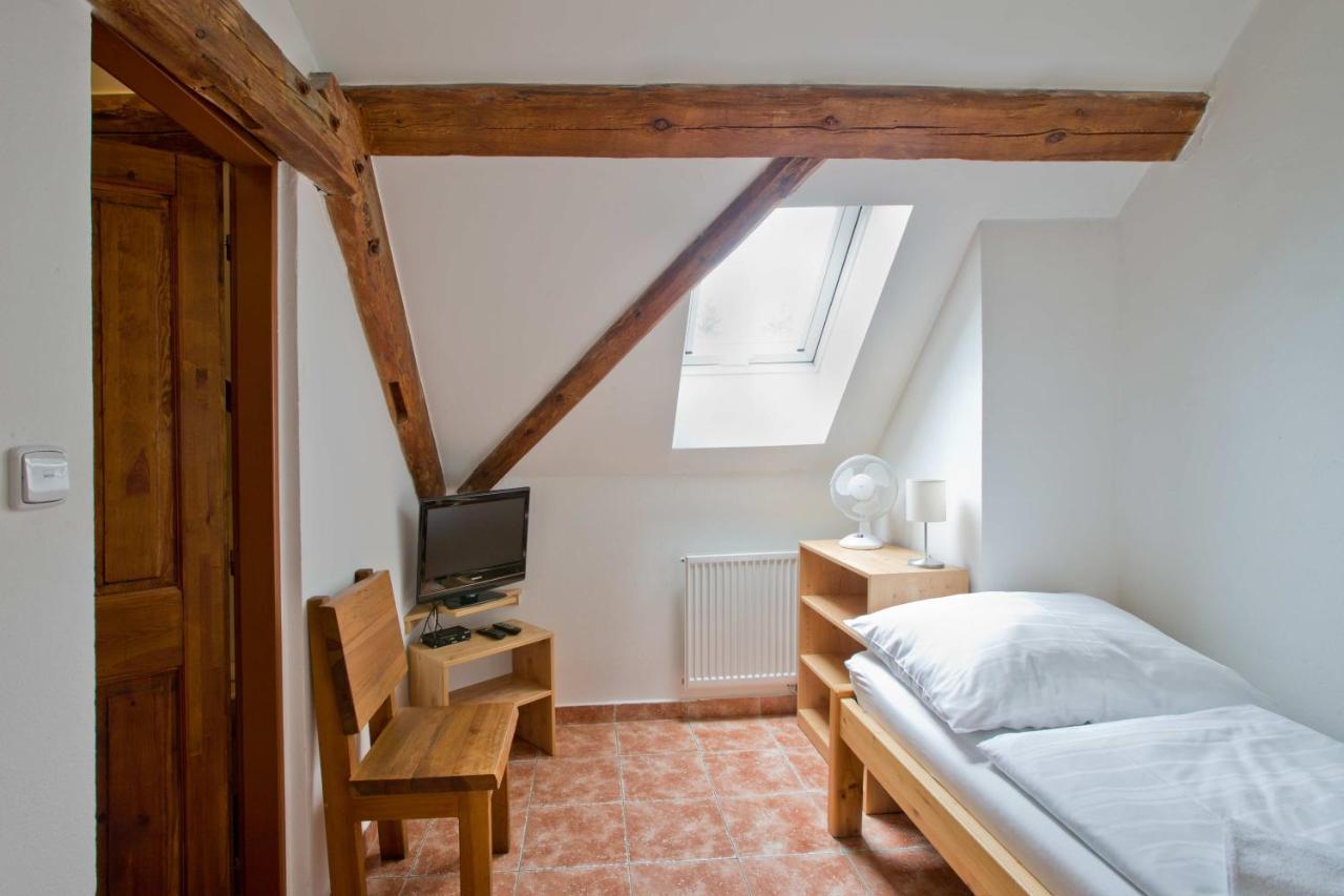Hotel Šindlovská krčma Ceske Budejovice Exterior foto